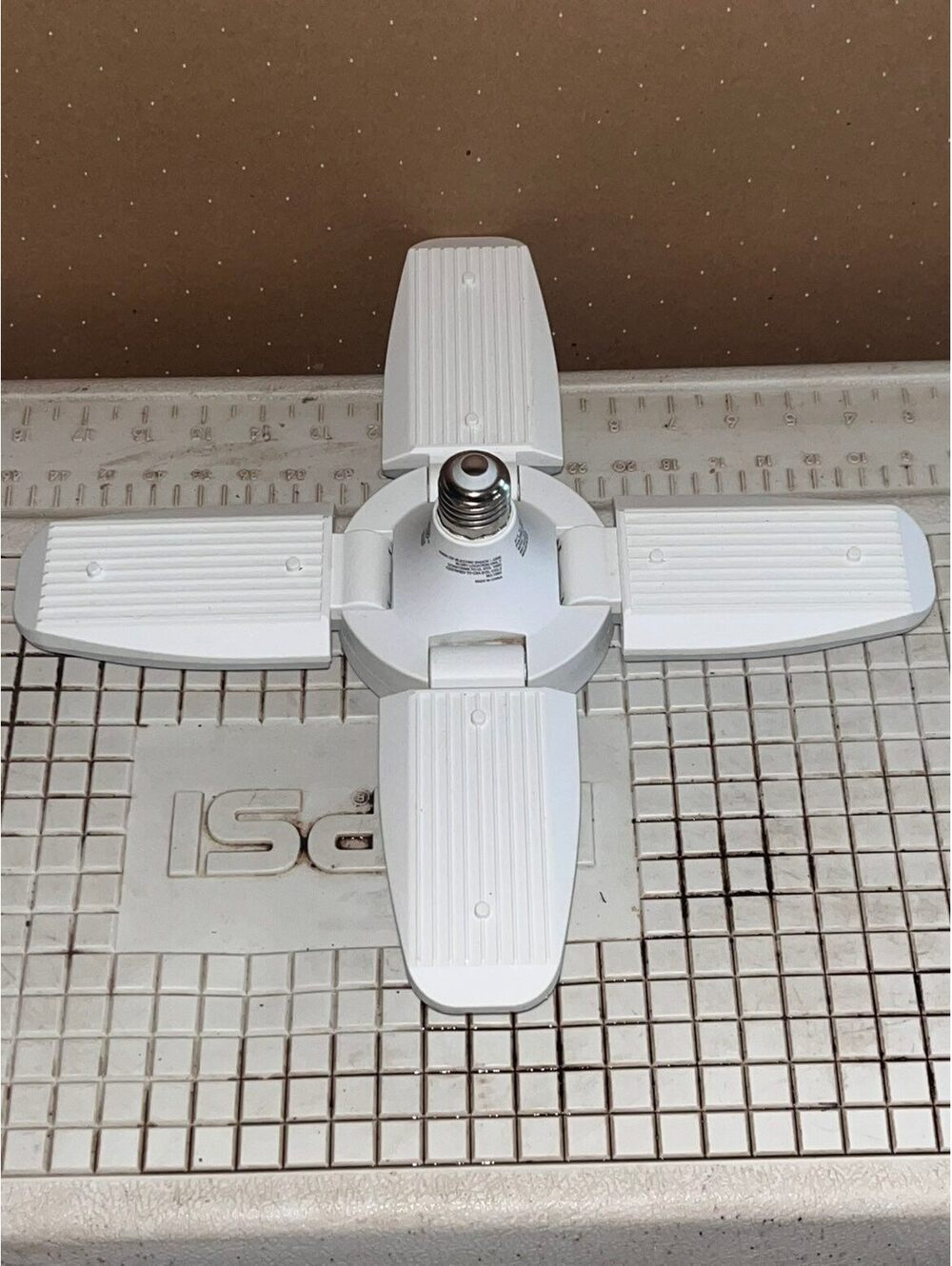 Foldable LED Garage Light with Adjustable Panels